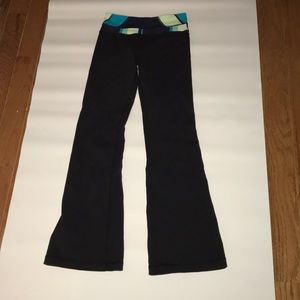 Lulu lemon reversible yoga pants size 4